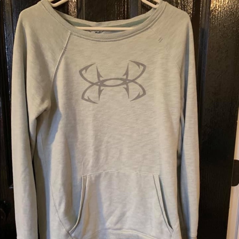 Crew neck